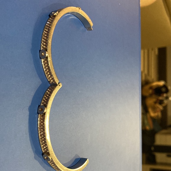 Henri Bendel New York Diamond bracelet - Picture 3 of 3